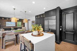 独立别墅 (4 Bedrooms) | 客房内用餐