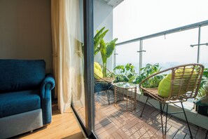 Apartment, 3 Schlafzimmer, Stadtblick | Balkon