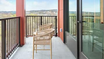 Apartment, 1 Bedroom | Terrace/patio