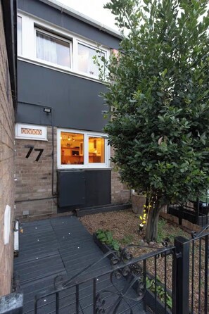 Exterior detail - 3bedroom Sleeps8 Parking FamilyFriendly NearExcel (London)
