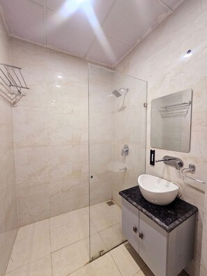 Bathroom - Shyam palace inn (Mathura)