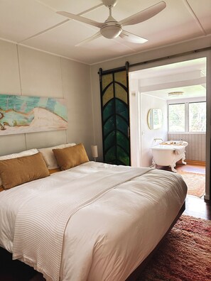 5 chambres, bureau, Wi-Fi, draps fournis