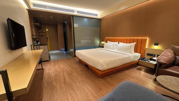 Elite Double Room - 37th Crescent Navi Mumbai (Navi Mumbai)