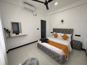 2 slaapkamers, een strijkplank/strijkijzer, wifi, beddengoed