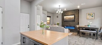 Serene Retreat w/ Pool & Spa