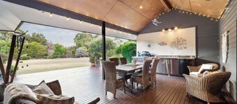 La Dimora—Tranquil Retreat Where Bush Meets Beach