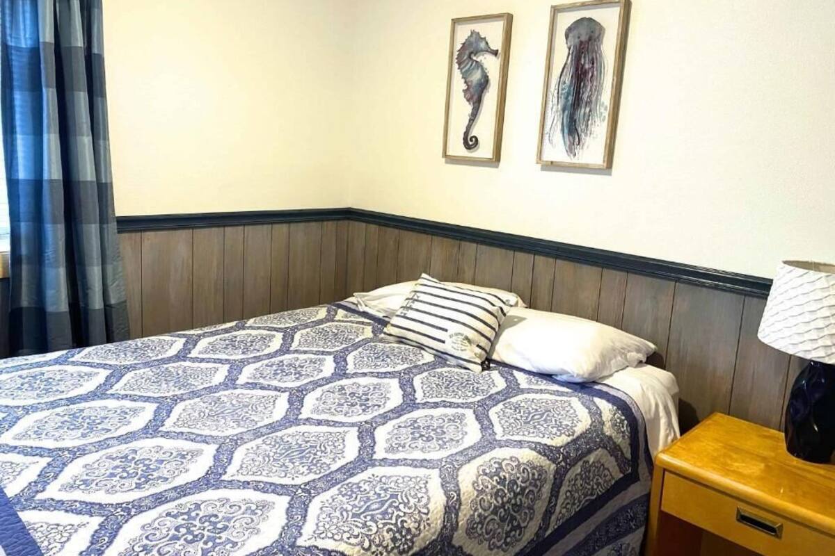 Grand Studio Suite, Mountain View | Free WiFi