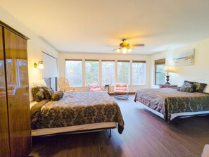 5 makuuhuonetta, työpöytä, silitysrauta/-lauta, ilmainen Wi-Fi