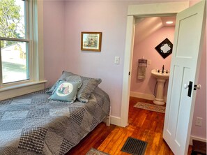 4 Schlafzimmer, Bügeleisen/Bügelbrett, WLAN, Bettwäsche