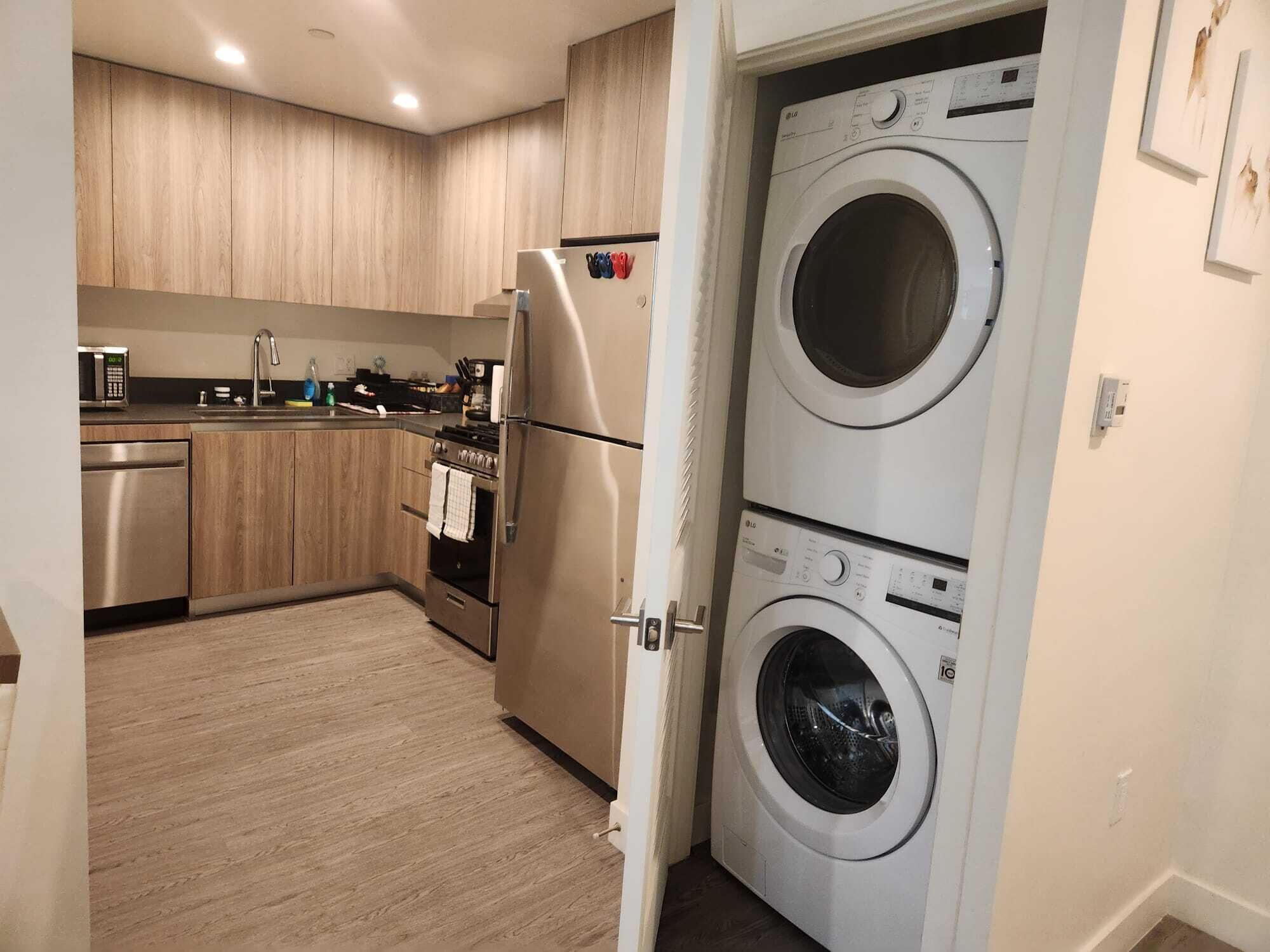 Decoración personalizada, muebles diferentes y escritorio 