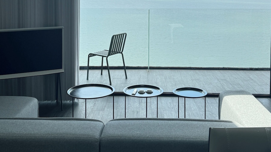 Dali Shijiushan Cliff Seavilla