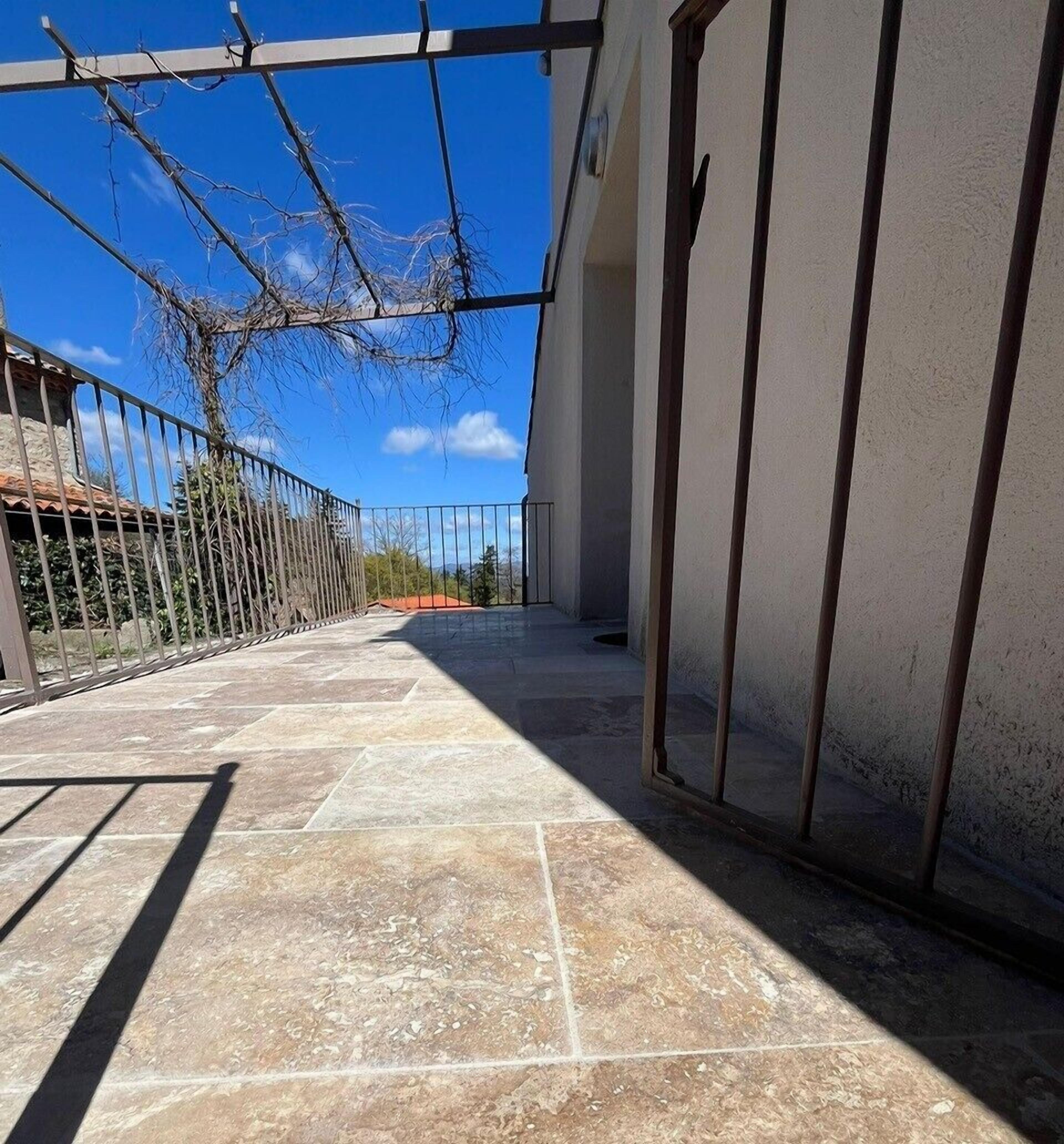 شرفة/رواق