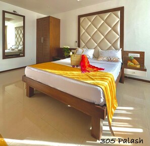 Kamar Deluks | Minibar, meja kerja, dan Wi-Fi gratis