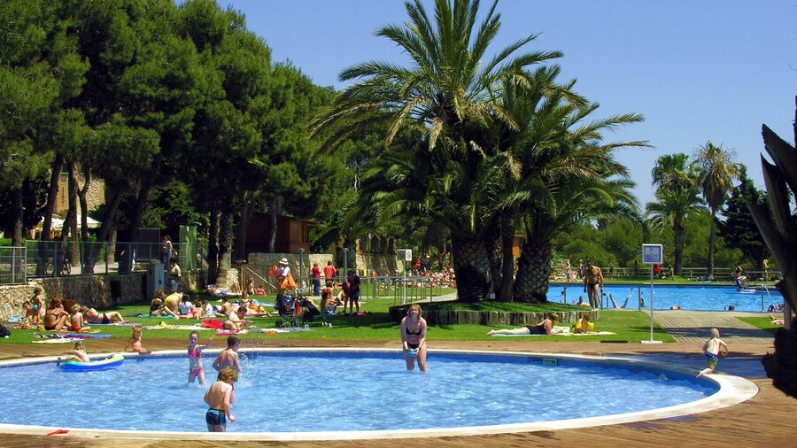 Chalet With air Conditioning on Beautiful Park