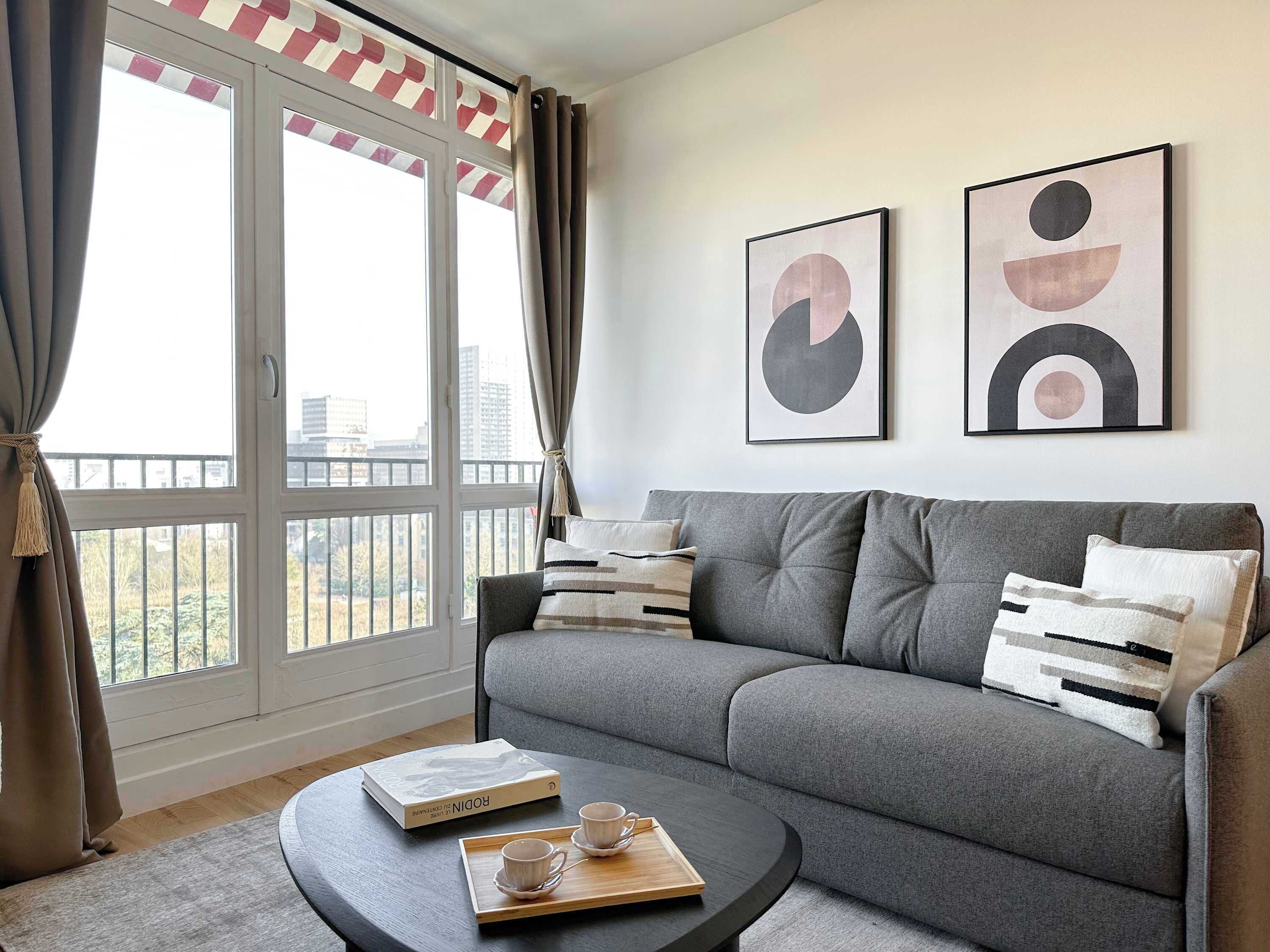 Televisie en een kantoor