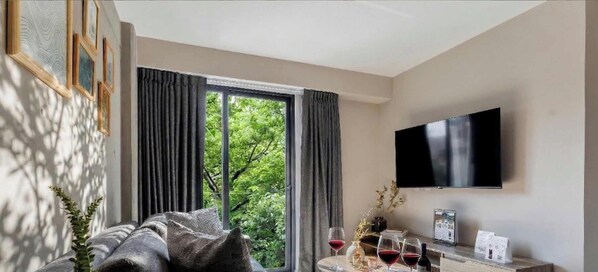 Télévision, espaces bureaux