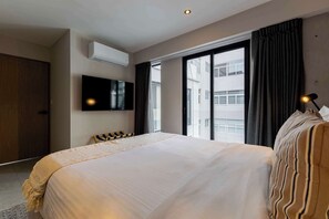 1 bedroom, in-room safe, iron/ironing board, travel crib