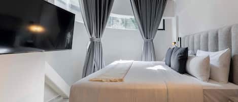 1 bedroom, in-room safe, iron/ironing board, travel crib