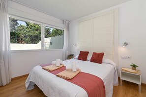 2 Schlafzimmer, Bügeleisen/Bügelbrett, WLAN, Bettwäsche