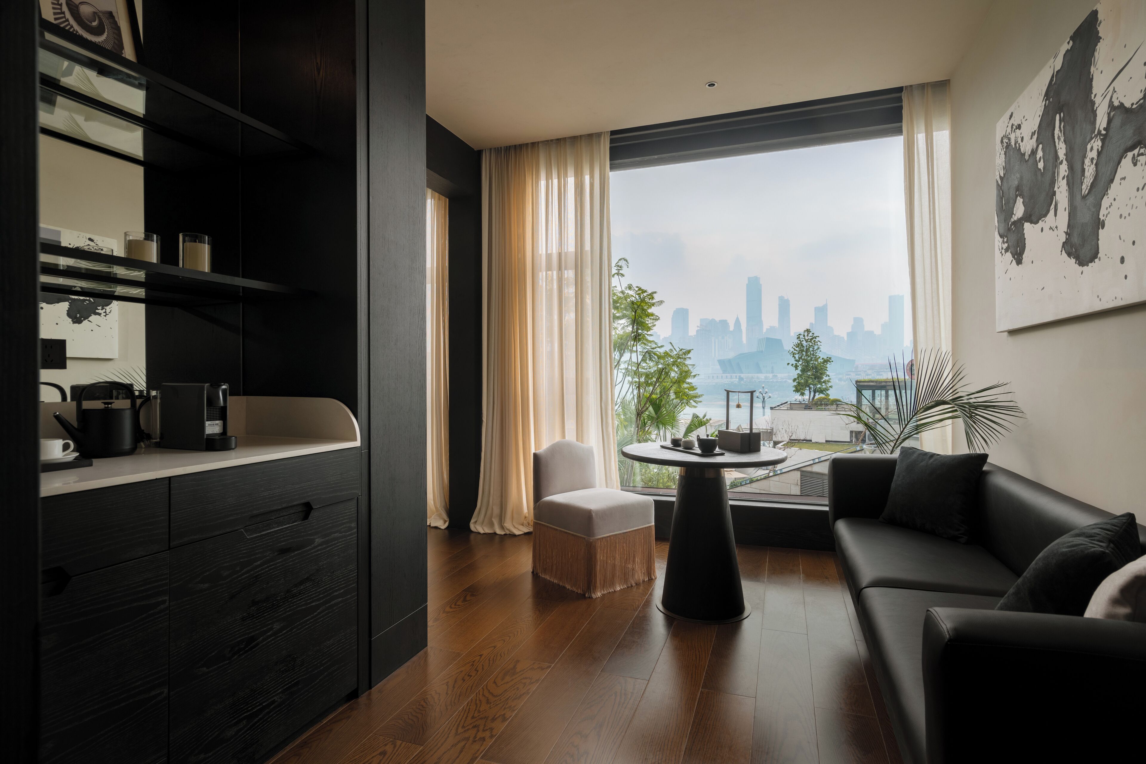 Suíte elite, varanda, vista para o rio | 1 quarto, quartos à prova de som, Wi-Fi de cortesia