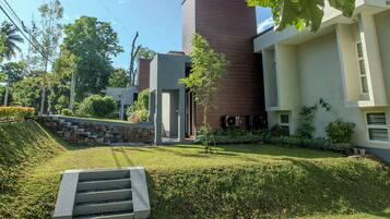 Deluxe-Villa, Gartenblick | Blick auf den Garten