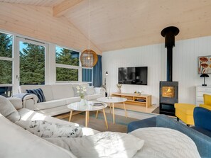 TV, fireplace - "Toska" - 3km from the sea by Interhome (Blokhus)