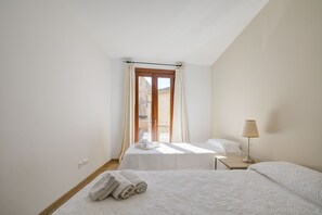 3 habitaciones, wifi gratis y ropa de cama