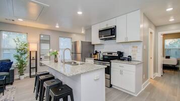 Microwave, oven, stovetop, dishwasher