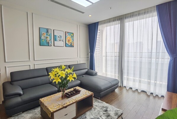 Apartment, 4 Bedrooms, City View | City view