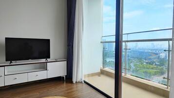 Apartamento, 2 quartos, vista para a cidade | Vista do quarto