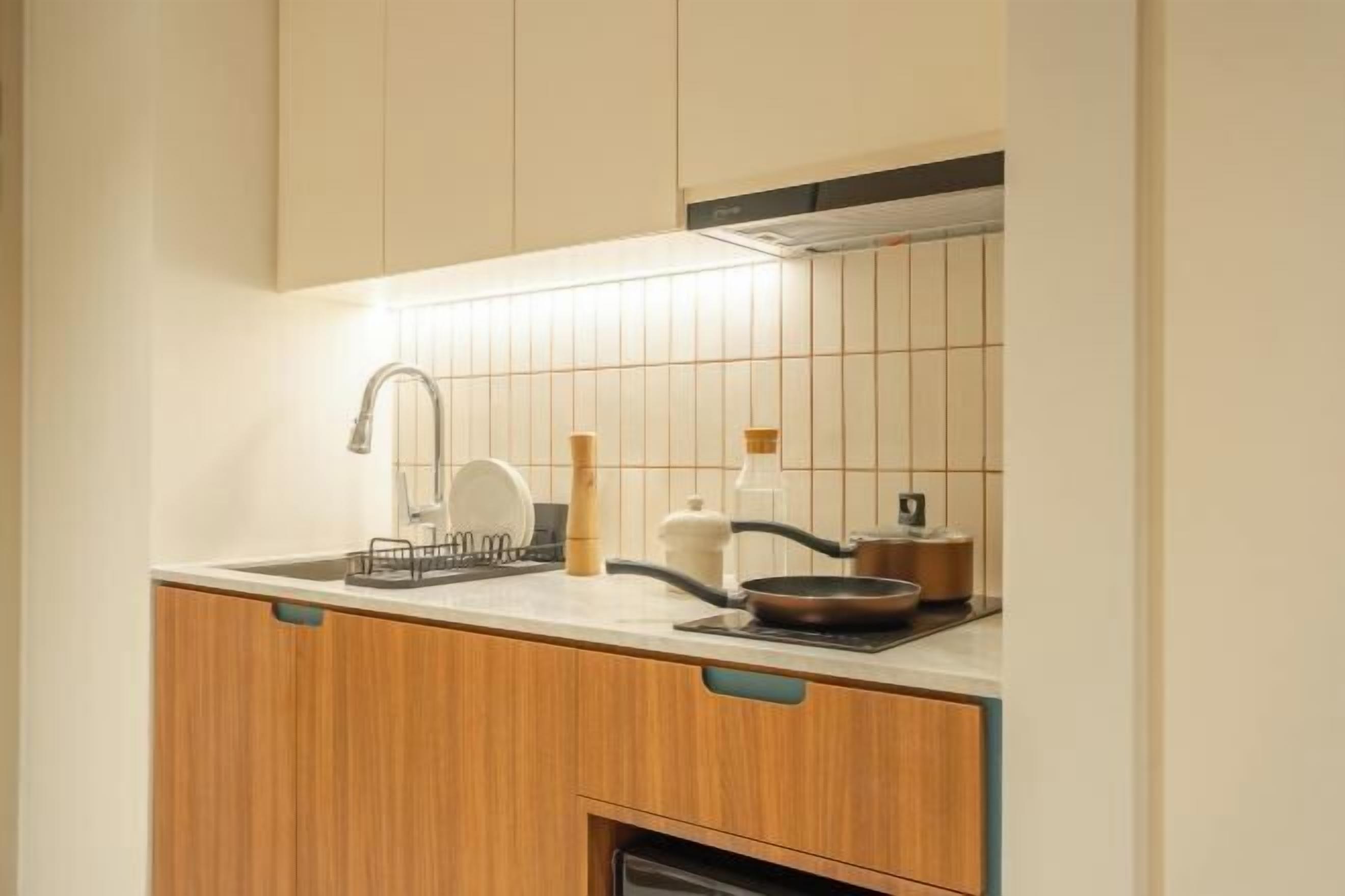 Cuisine privée | Réfrigérateur, plaque de cuisson