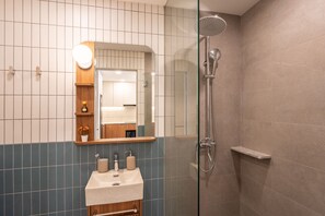 Junior Suite | Bathroom