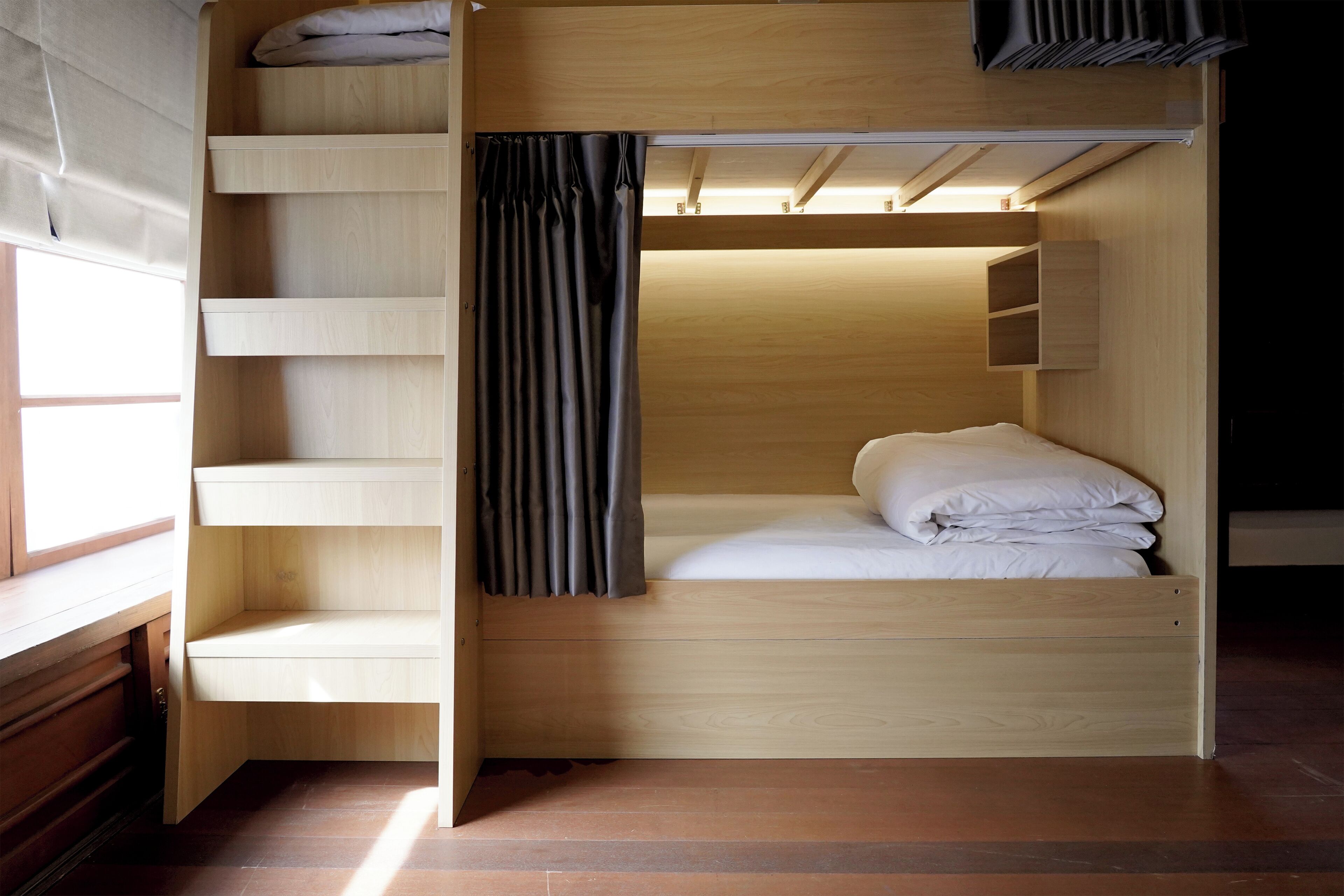 Basic Shared Dormitory, Patio, Courtyard View | Free minibar, individually decorated, free WiFi, bed sheets