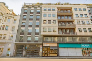 Exterior - GuestHost - Cosy Studio Milan- Buenos Aires & Loreto (Milano)