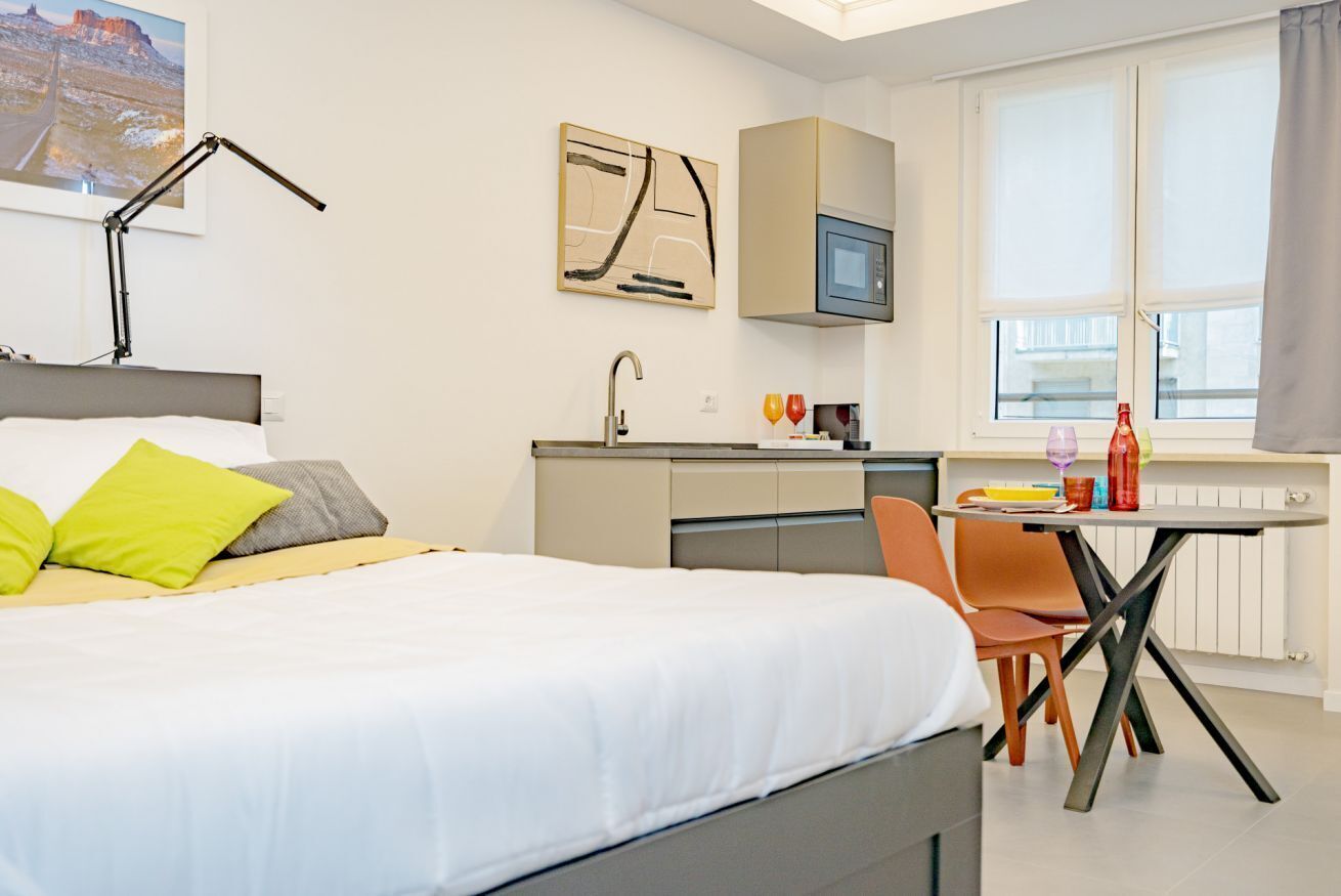 Planxa i posts de planxar i wifi 