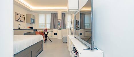 Tabla de planchar con plancha y wifi