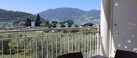 Deluxe Studio | Balcony