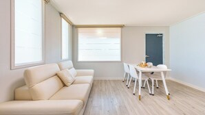 Unclassified image, 2 of 156, button - Gyeongju Gampo Laviangrose Pool Villa (Gyeongju)