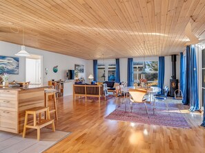 TV, fireplace - "Kaapo" - 300m from the sea by Interhome (Løkken)