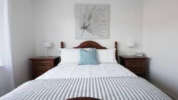 2 chambres, fer et planche Ă repasser, Wi-Fi, draps fournis