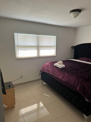 1 makuuhuone, ilmainen Wi-Fi, vuodevaatteet