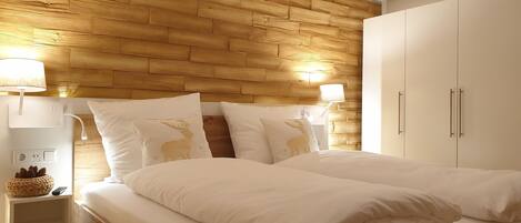 2 camere, ferro/asse da stiro, Wi-Fi gratuito, lenzuola