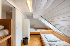 4 dormitorios, wifi gratis, ropa de cama