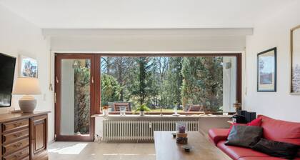 Appartement 'Ferienwohnung Victoria' avec terrasse privée, jardin privé et Wi-Fi