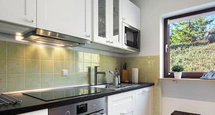 Ferienwohnung Victoria" mit privater Terrasse, privatem Garten und Wi-Fi