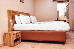 Comfort Apartment, Balcony, Pool View | Desk, laptop workspace, free WiFi