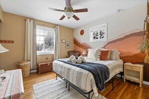 3 chambres, bureau, fer et planche à repasser, Wi-Fi