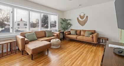 Boho Bliss 3 bedroom Fenced yard
