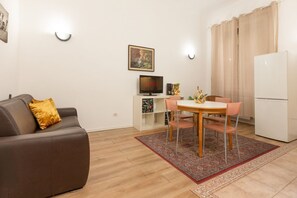 Living area - Free Parking - Retreat in Milano Centrale (Milano)