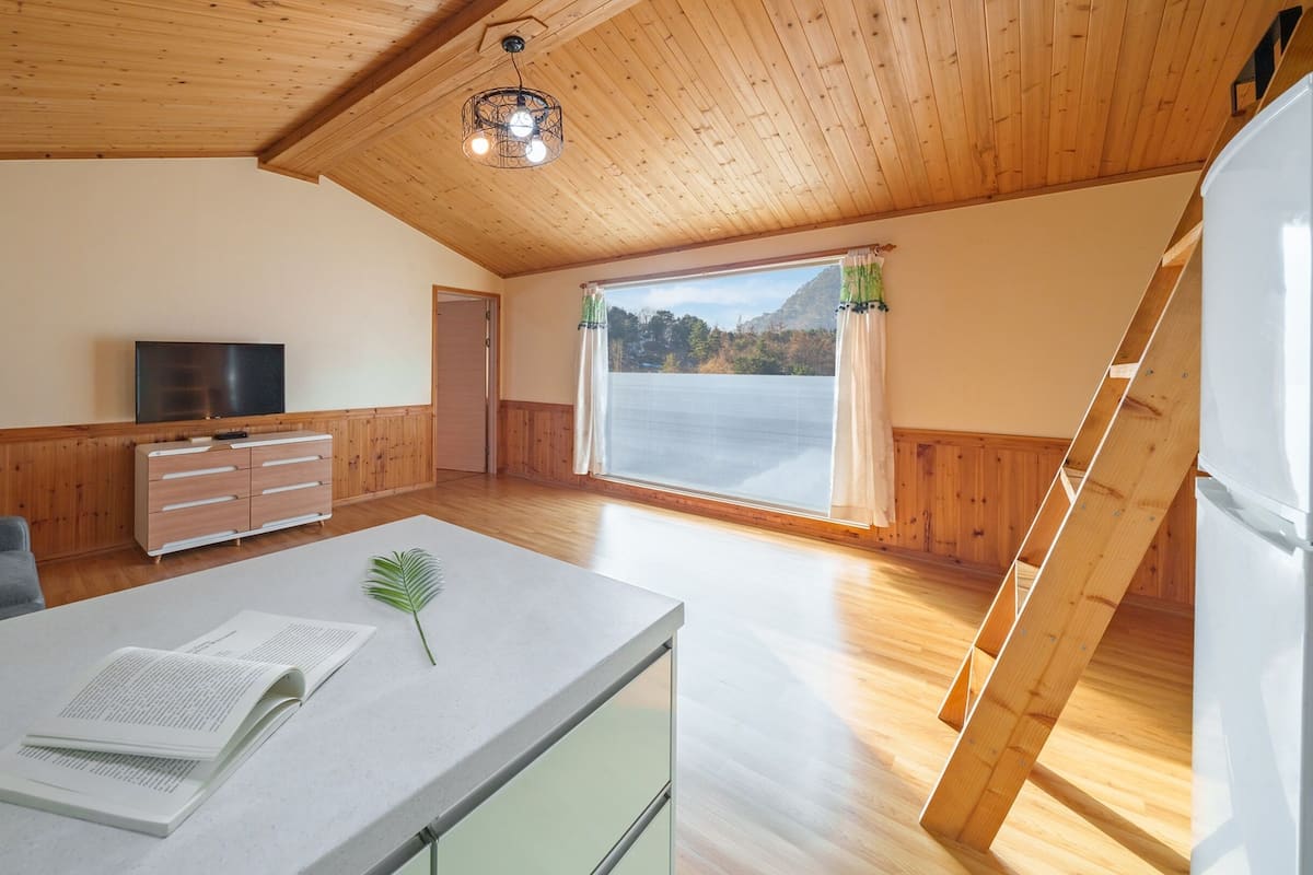 Basic Room, 1 Bedroom (Chrysanthemum Pension) | 1 bedroom, free WiFi